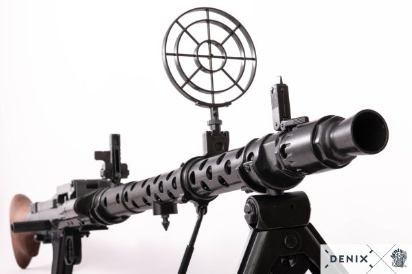 Kevyt konekivääri MG34 tähtäin.